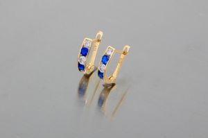 Arany baba és gyermek fülbevaló kék fehér kővel - 