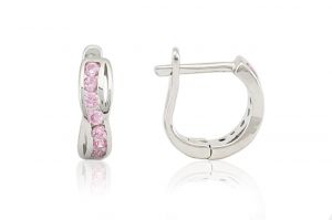 Ezüst baba fülbevaló franciakapcsos csavart rózsaszín kövekkel ródiumbevonatos - Arany baba fülbevalók